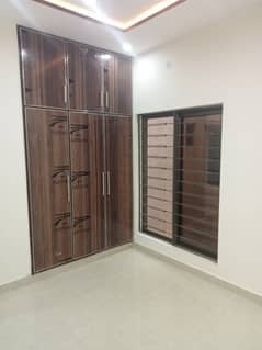 5 marla upper portion for rent