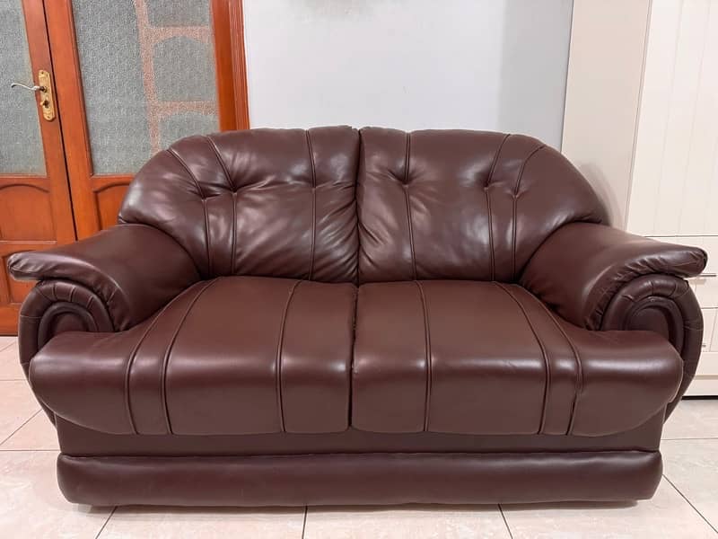 5-Seater Leather Sofa Set - Rs 22,000 7