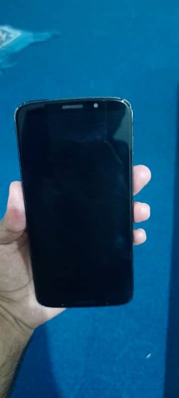 Motorola z3 phone 4