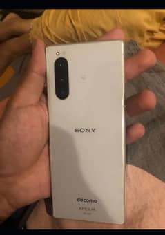 Sony Xperia 5