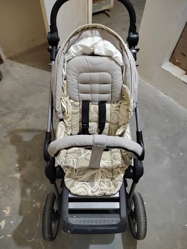 Teutonia 3 in 1 baby stroller/pram , car seat or carry cot 3