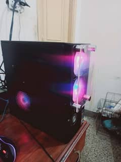 Gaming PC going cheap. i5 2500 - 12gb - RX 570 8gb