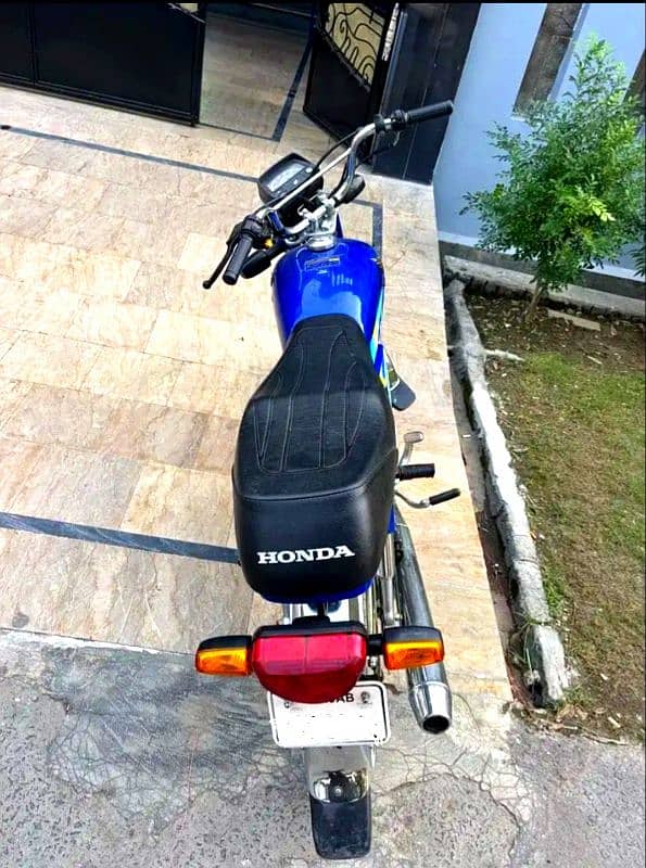 Honda CD 70 2024 Blue 3