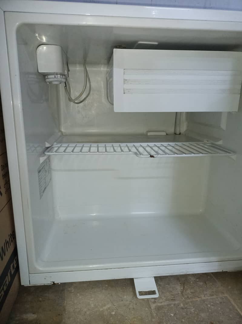 Room baby fridge 1