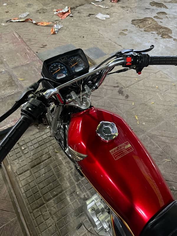 Honda CD 125 Special Edition 2022 4