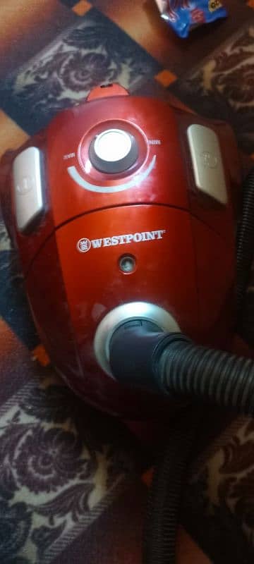 used vaccum cleaner 1