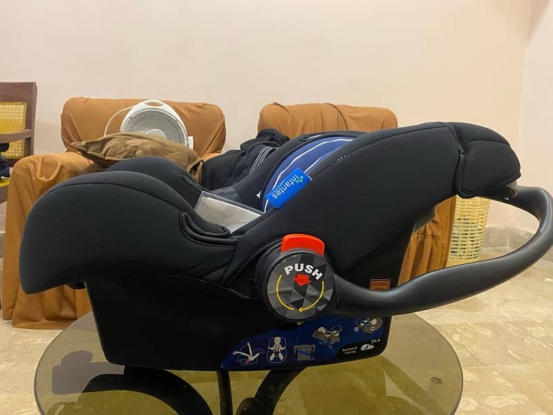 Baby Car Seat/Baby Cot 3