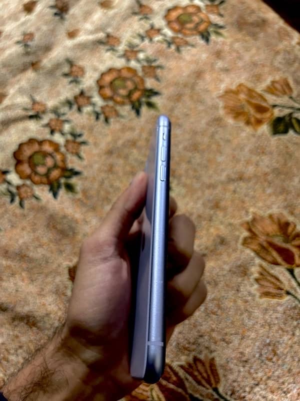 Iphone 11 64gb non pta 2