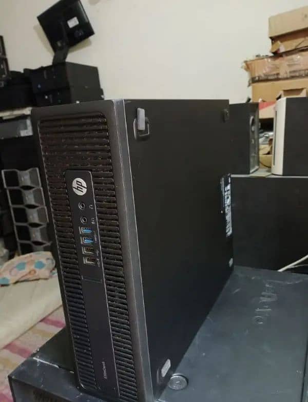 AMD A12-8870 7th Gen Radeon R7_Gaming PC 0