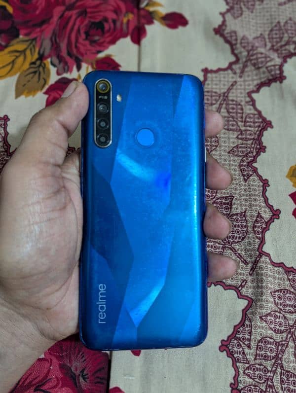 realme 5 4gb 64gb approved official 7