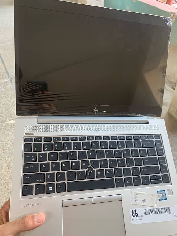 HP elitbook 840 G5 7