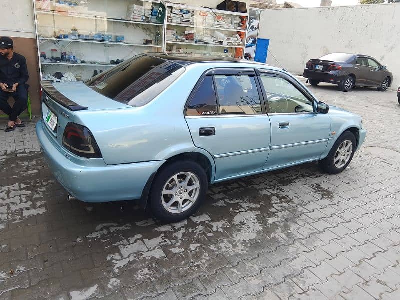 Honda City Aspire 2000 4