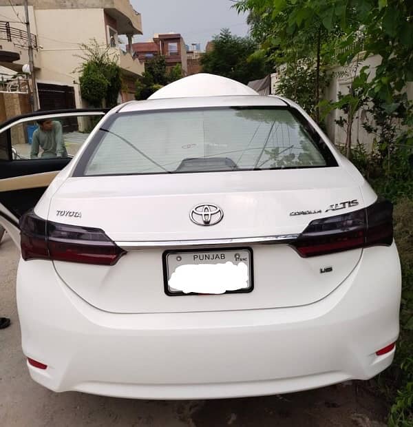 Toyota Corolla Altis 2021 - Super White Color - Home Used 0