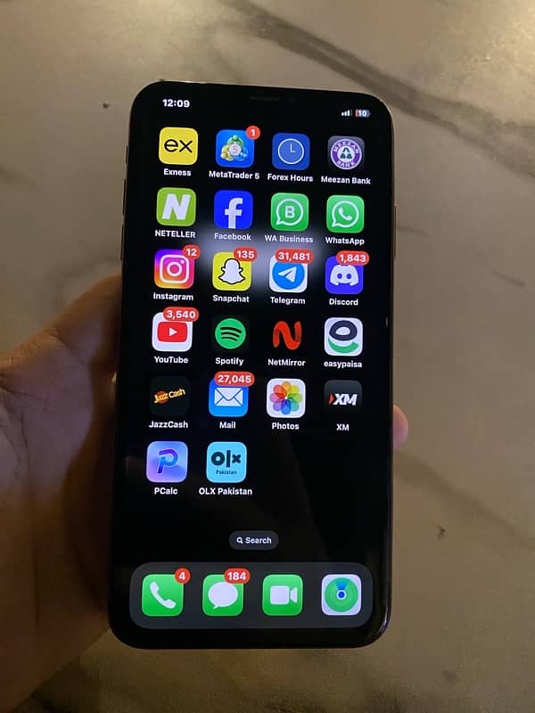 iphone xs max 256gb 7