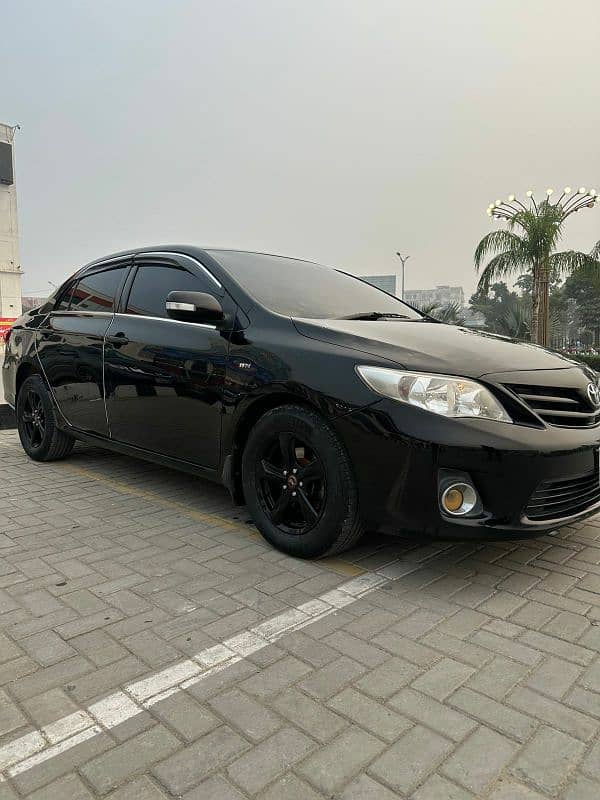 Toyota Corolla GLI 2012 1