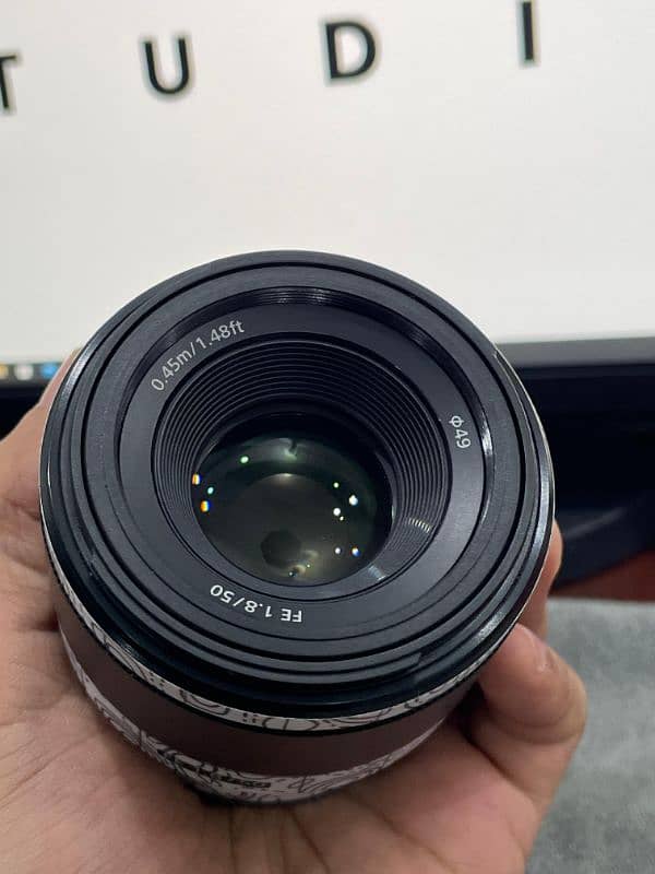 Sony 50mm F/1.8 - Official Warranty 5