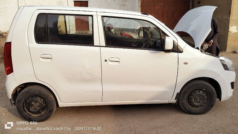 Suzuki Wagon R 2017 3