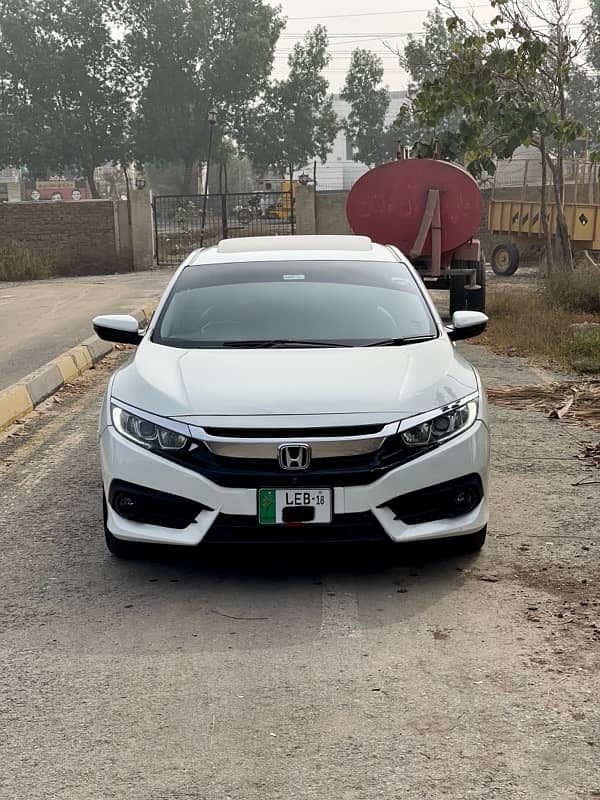 Honda Civic Oriel 2017 0