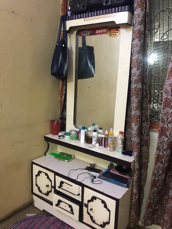 Dressing table for sale 2