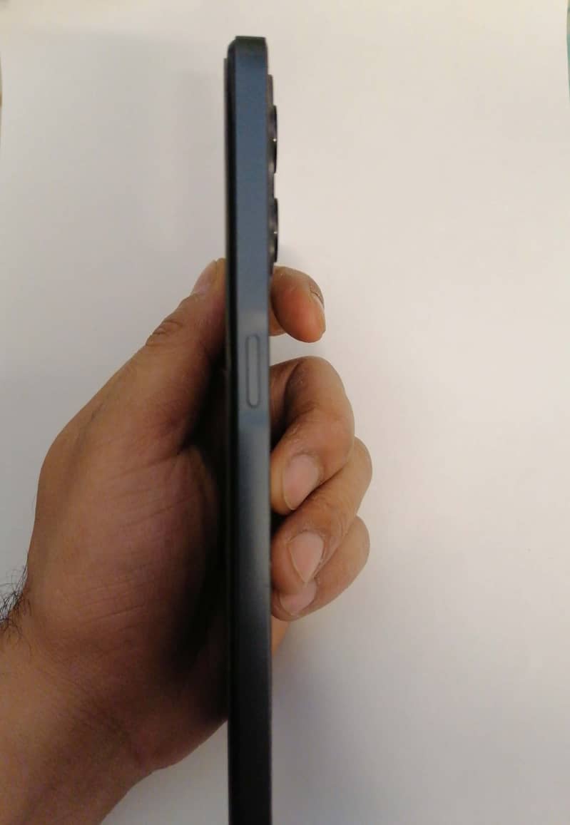 Realme C35 4+4 gb ram 128 gb with box original 7