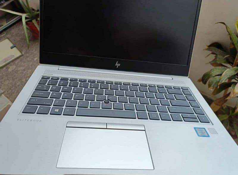 HP 840 G6 i5 8th Gen 4