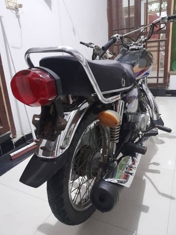 Honda CG125 Black 2009 Condition 8/10 0