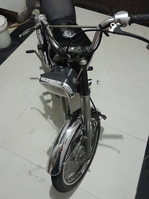 Honda CG125 Black 2009 Condition 8/10 8