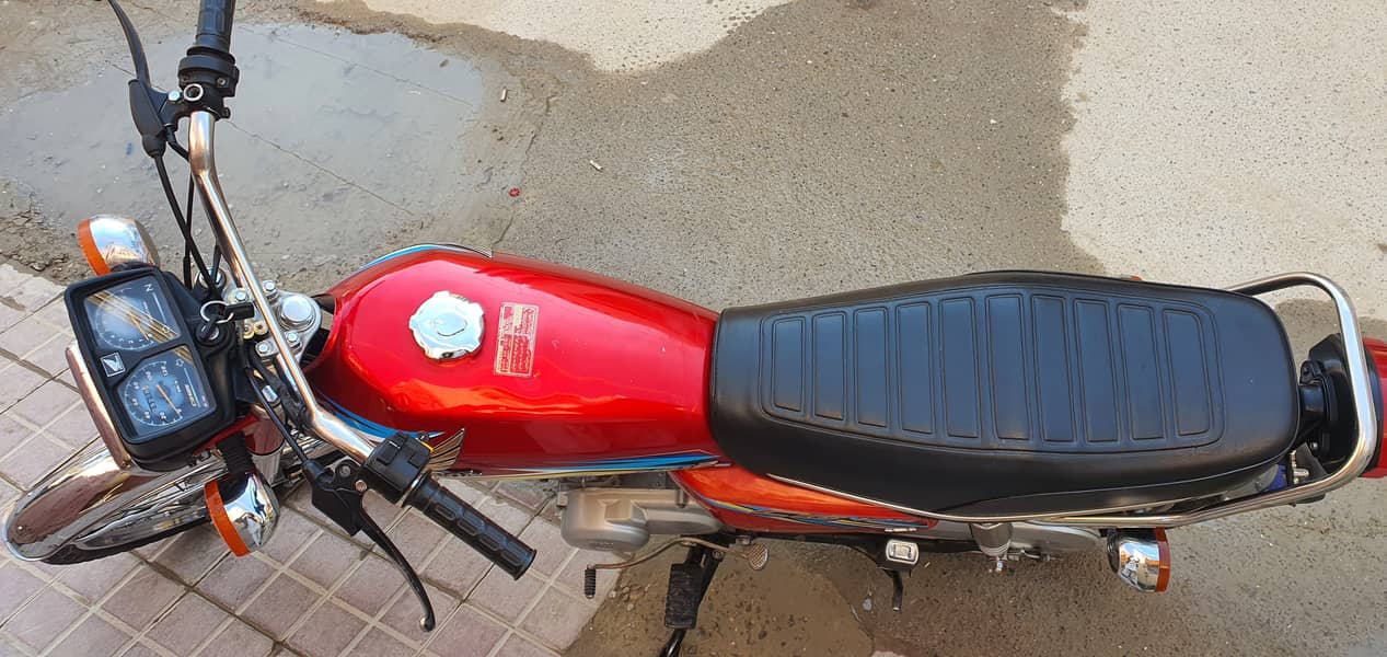 Honda CG 125 2018 3