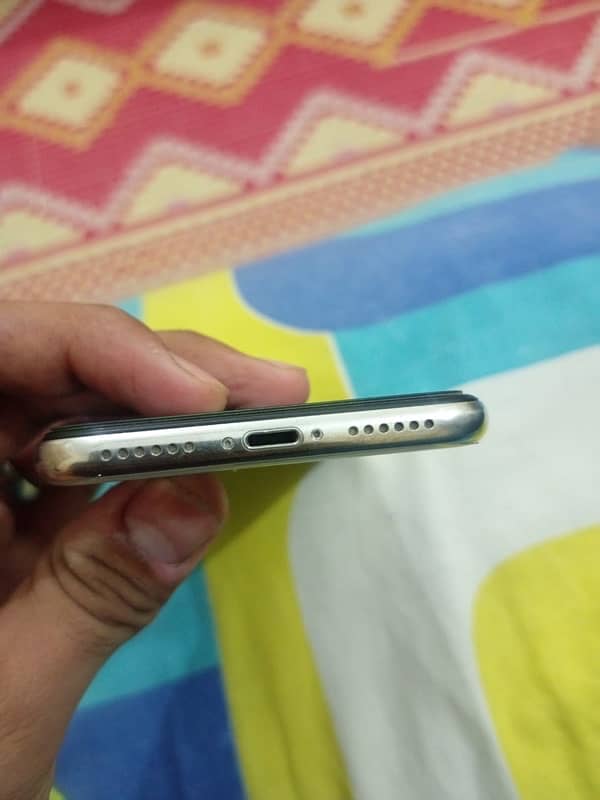 iphone X 64GB NON PTA 5