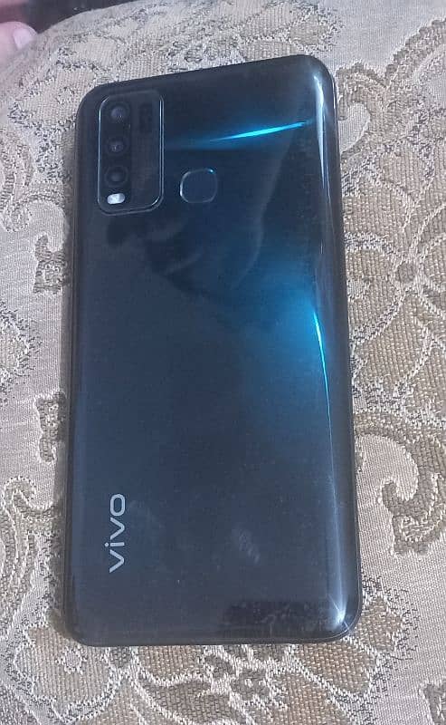 vivo y30 in reasonable price 0