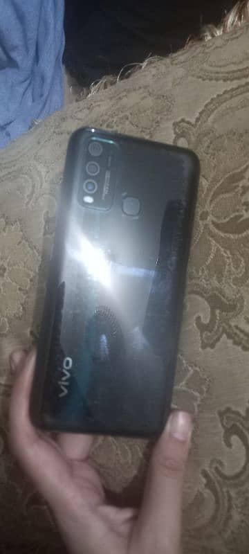 vivo y30 in reasonable price 1