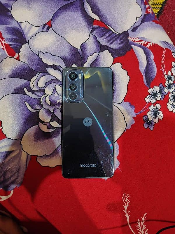 moto edge 30 dual sim PTA approved 7