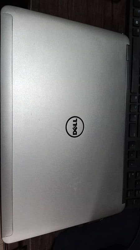 Dell Latitude i5 4 gen 0