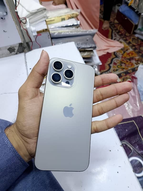 Iphone 15 Pro Max HK Model 3