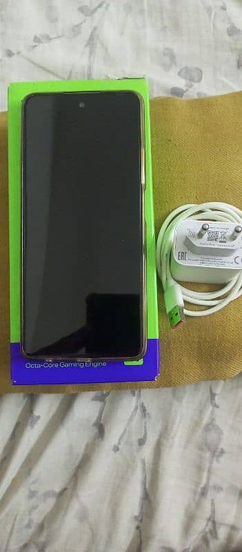 Infinix HoT 30 Mobile 8+8 16GB Ram 128GB Rom 8