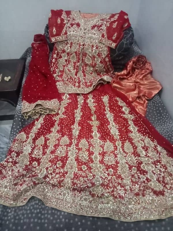 bridal lahnga 0