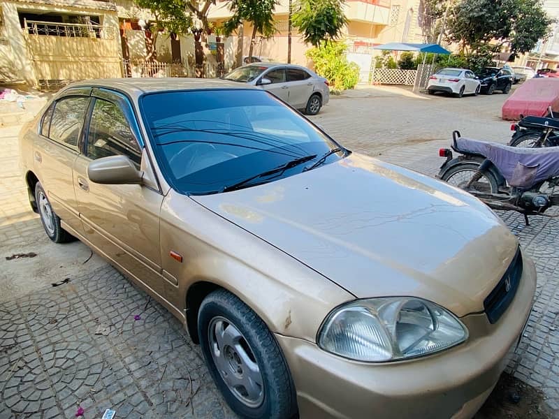 Honda Civic VTi 1998 4