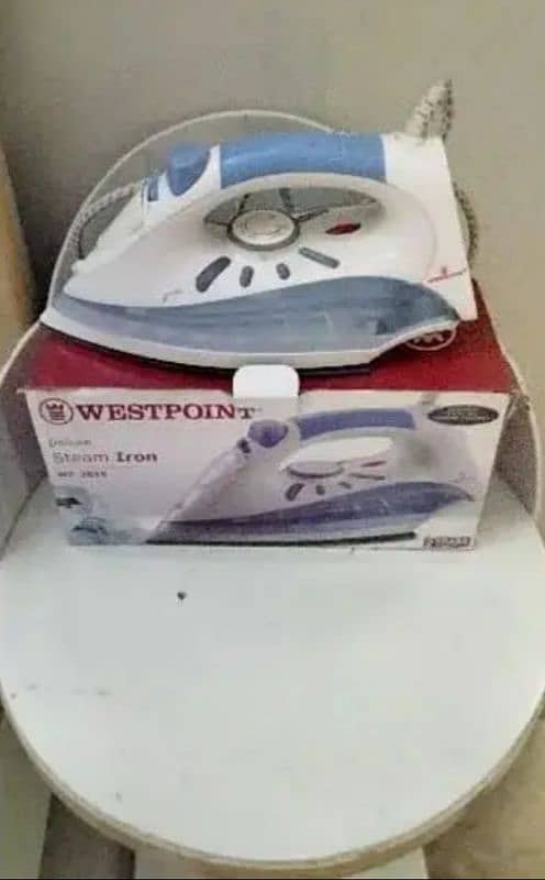 west point steam iron dabba pack 2 se 3 month use excellent condition 2