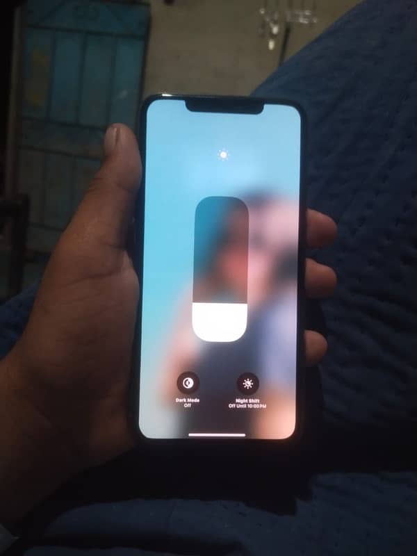 iPhone 11 Pro Max 1