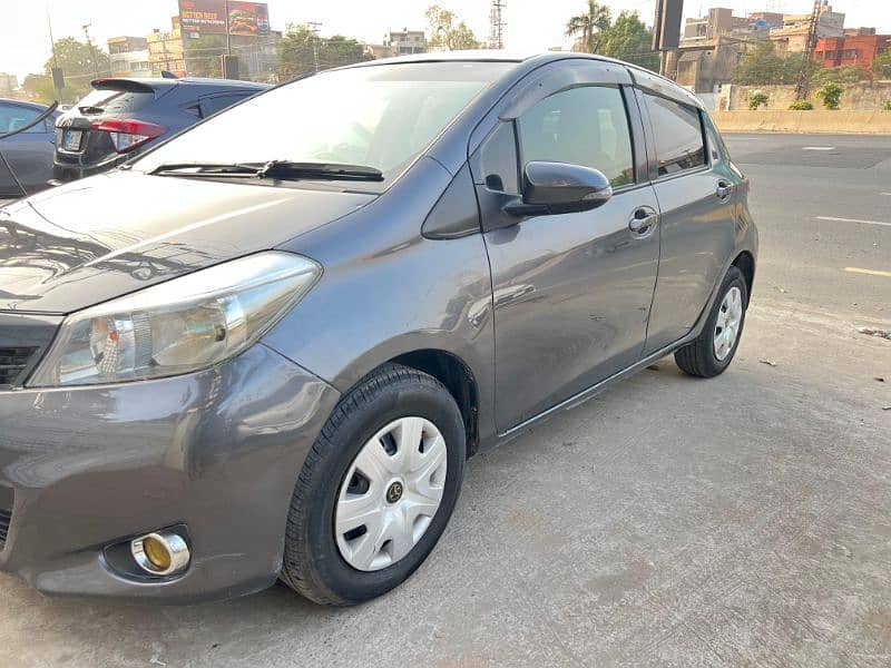 Toyota Vitz 2012 8