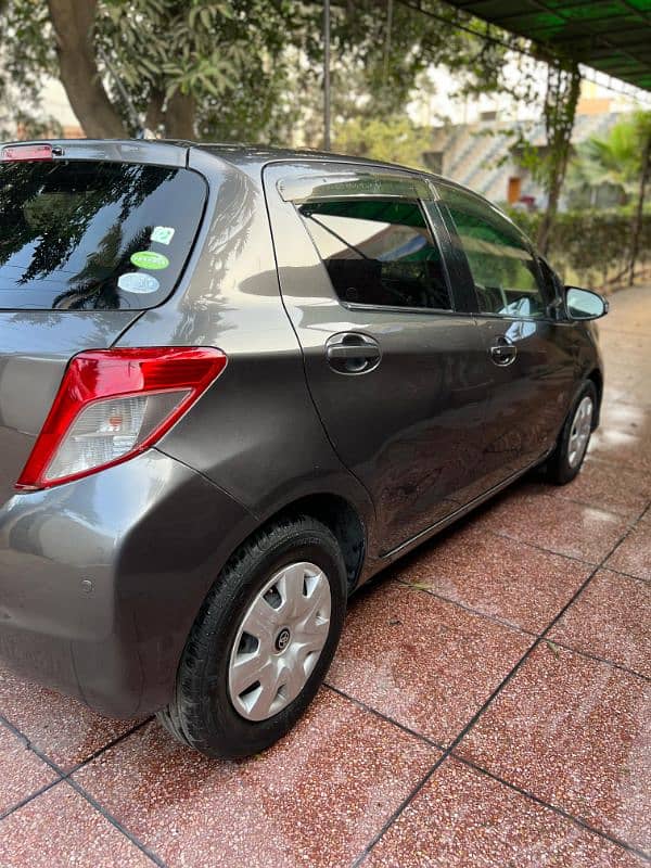 Toyota Vitz 2012 13