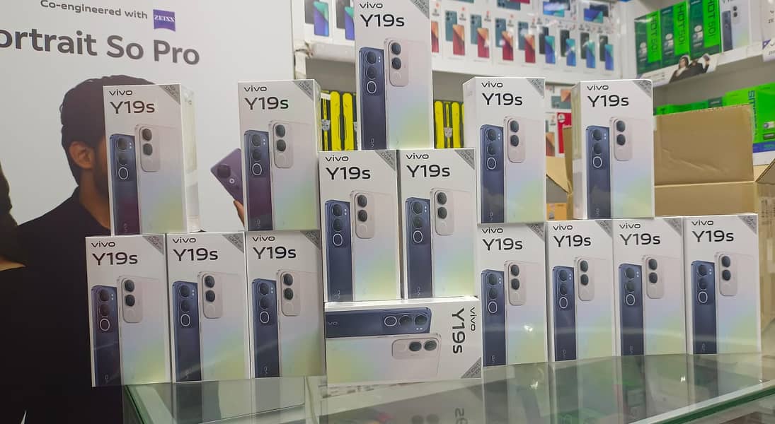 vivo y19s 4+4/128 new model box pack one year warranty 2