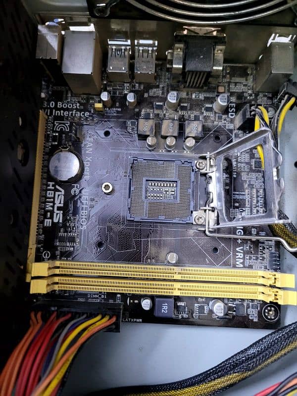 i7 4790 ram 16gb mobo  casing 3