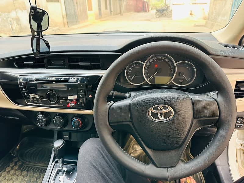 Toyota Corolla GLI 2015 6