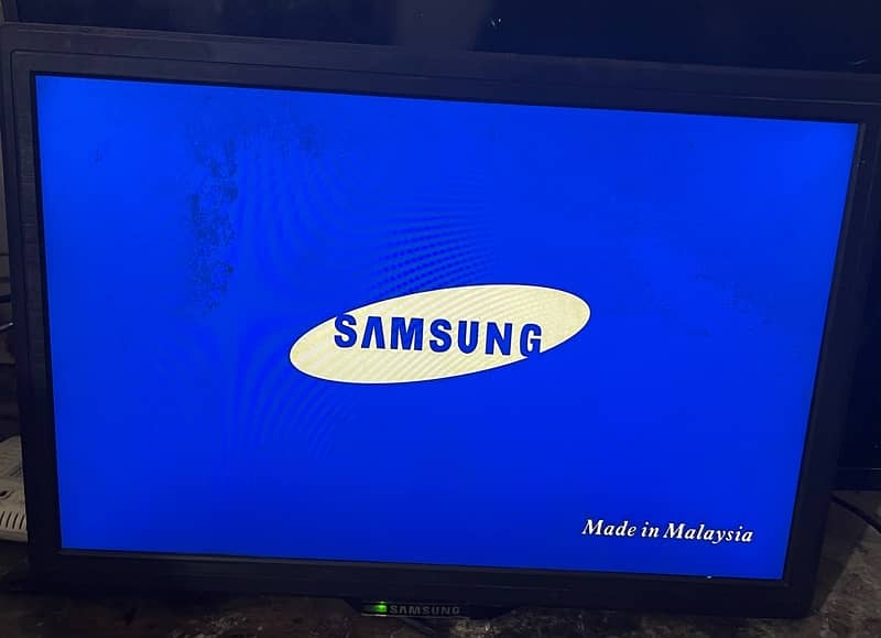 Sound Max samsung Lcd 27 inch 3