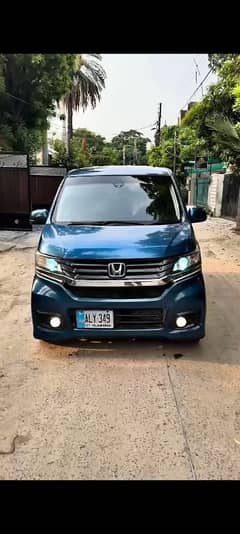 Honda N Wgn custom 14 import 2018 kept with extreme care