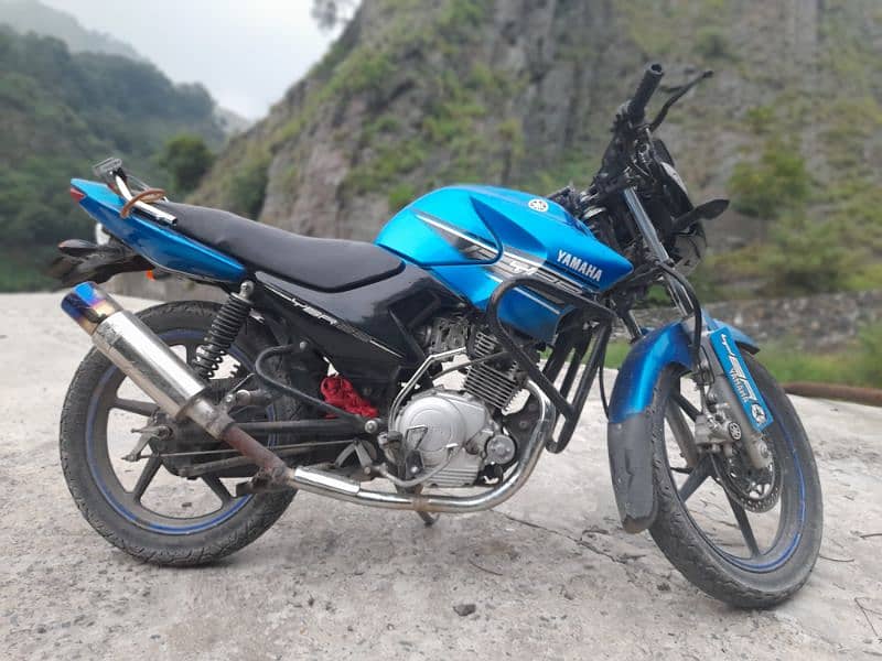 URGENT BIKE SALE! For Sale: Yamaha YBR 125 – Excellent Condition. 1