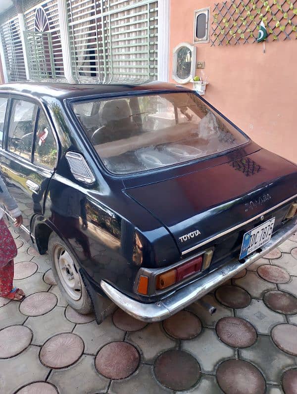 Toyota Corona 1974 3