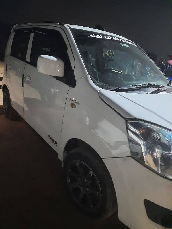 Suzuki Wagon R 2018 1