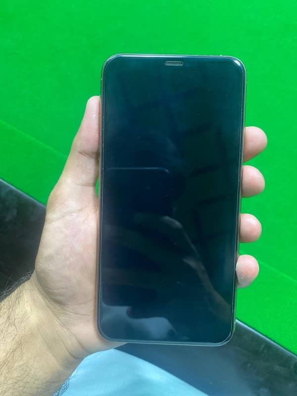 PTA approved Iphone 11 pro max 256gb 5